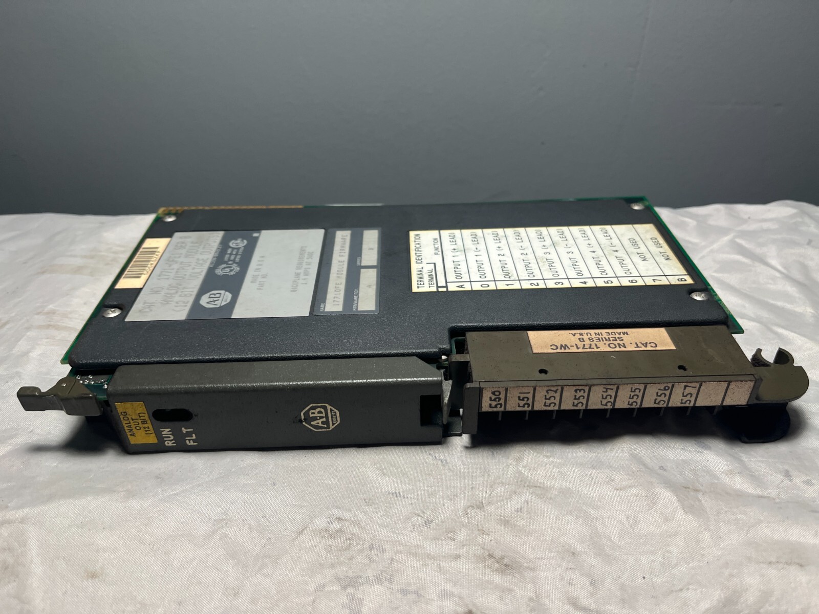 AB Allen Bradley 1771-OFE1 B Analog Output Module
