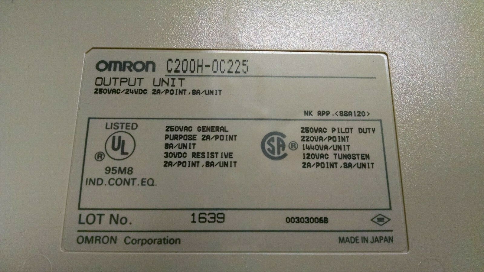 Omron SYSMAC C200H-0C225 Output Unit