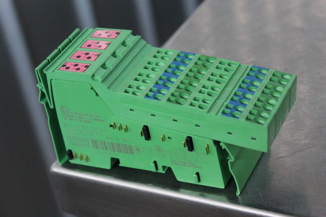Phoenix Contact 16 Channel 24vDC Output Module IB IL 24 DO 16 – Part No 2861292