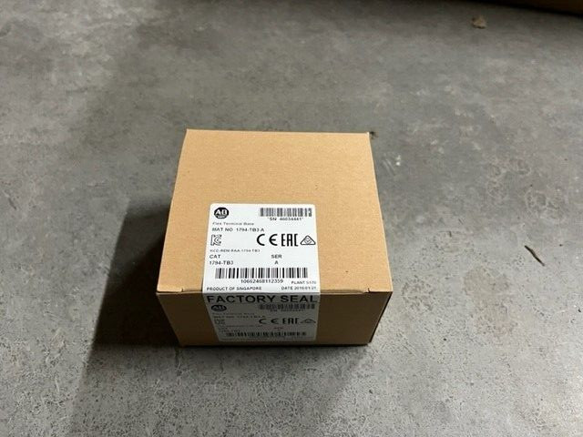 Allen Bradley 1794-TB3 Flex Terminal Base Module 1794TB3 New Factory Sealed
