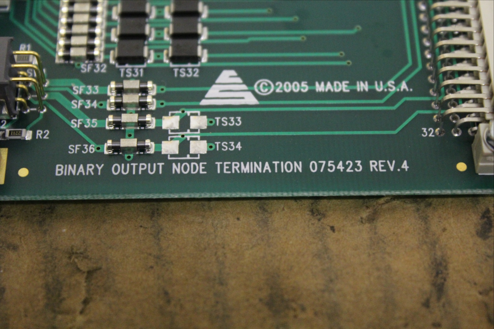 NEW CS ELECTRONICS PLC BINARY OUTPUT TERMINATION MODULE CARD 075423 REV 4