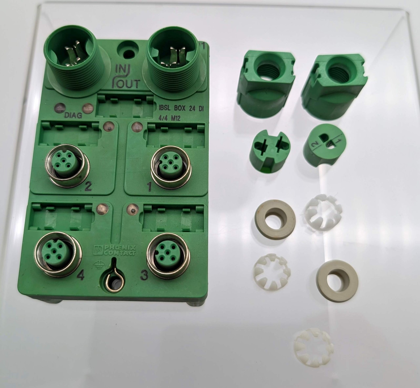 Phoenix contact 2719784 IBSL BOX 24 DI 4/4-M12 INTERBUS Digital Output Module