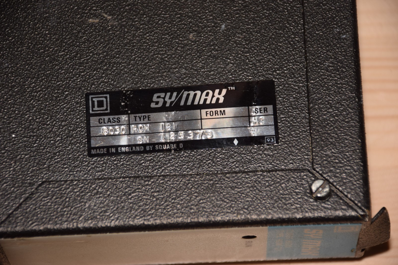 Square D Sy/Max Analog Output Module 8030 ROM-121 Ser B