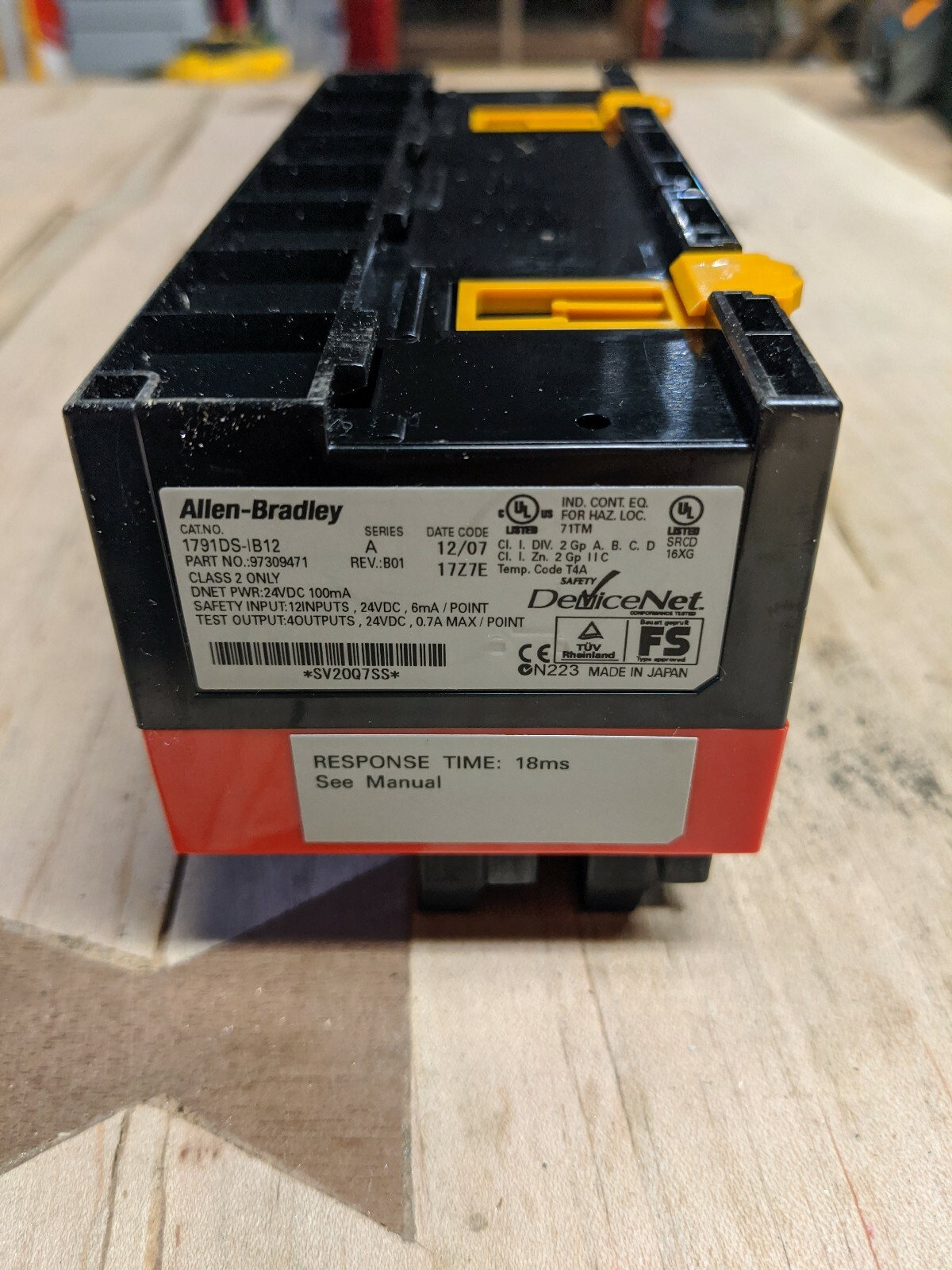 ALLEN BRADLEY 1791DS-IB12 DEVICENET COMPACT BLOCK I/O INPUT MODULE