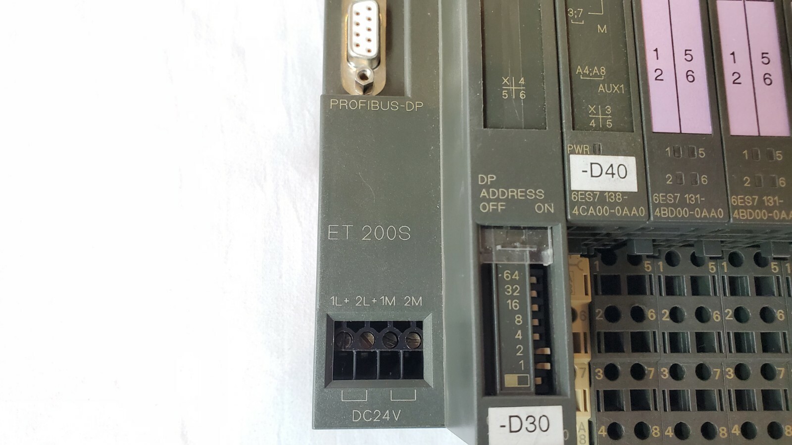 Siemens ET200S With Input/Output Modules