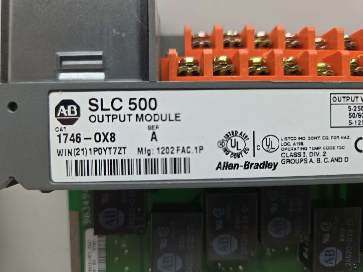 Allen Bradley 1746-0X8 and 1746-OX8 SLC 500 Output Modules 2 Units See Pictures