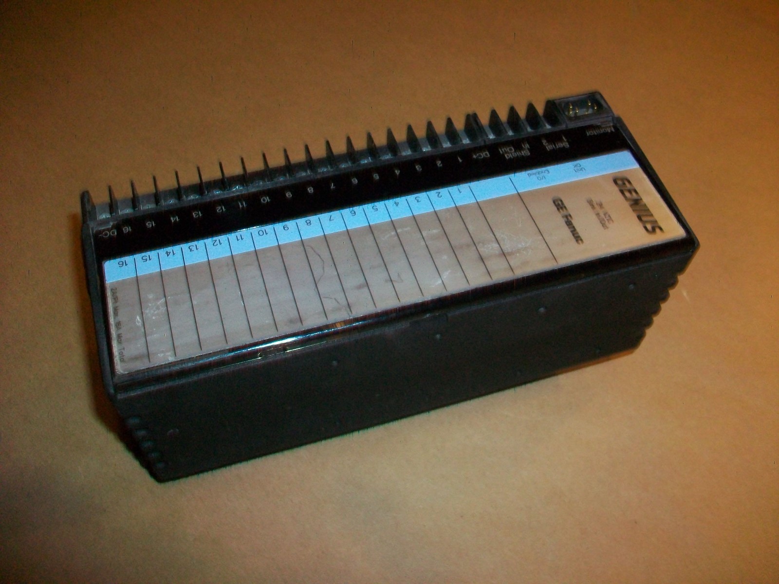 GE Fanuc Genius I/O Module IC660BBD021 24VDC SINK
