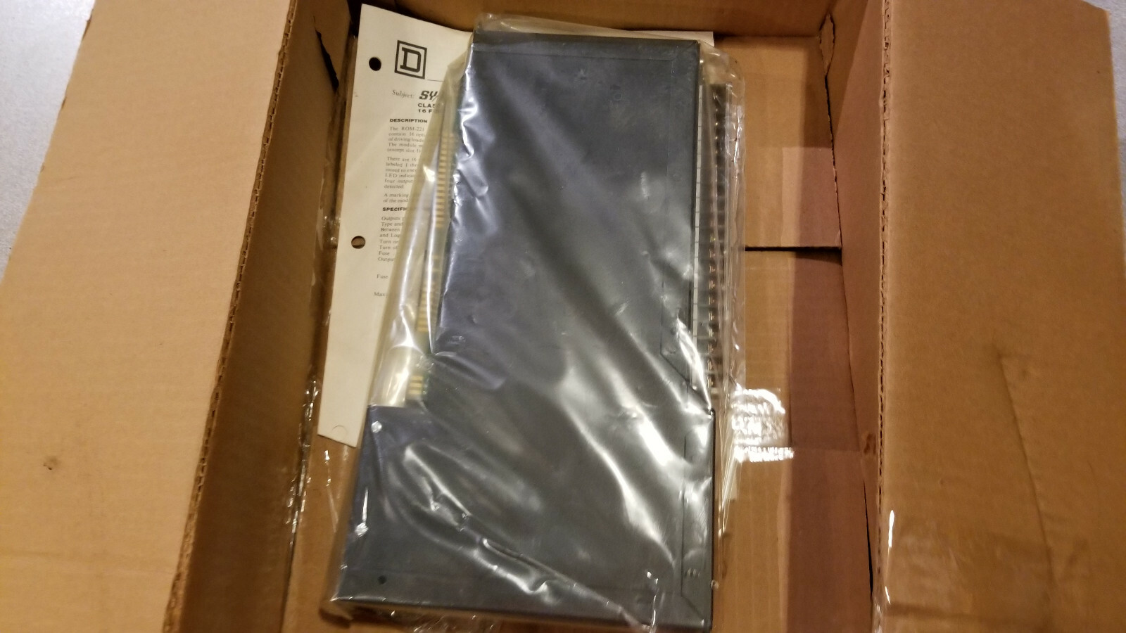 Square D 8030 ROM-221 ROM221 SY/Max F2 Output Module SQD 120v – New sealed bag