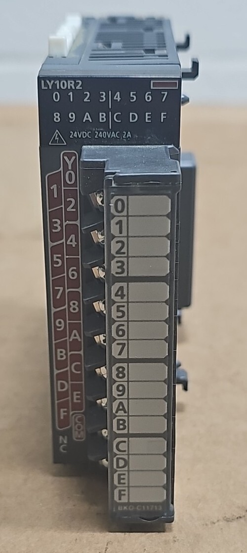 MITSUBISHI LY10R2 24dc 240ac Output Unit. (Pulled From New Machine Never Used)