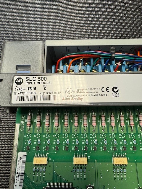 Allen-Bradley SLC 500 1746-ITB16 series C input voltage 10-30VDC