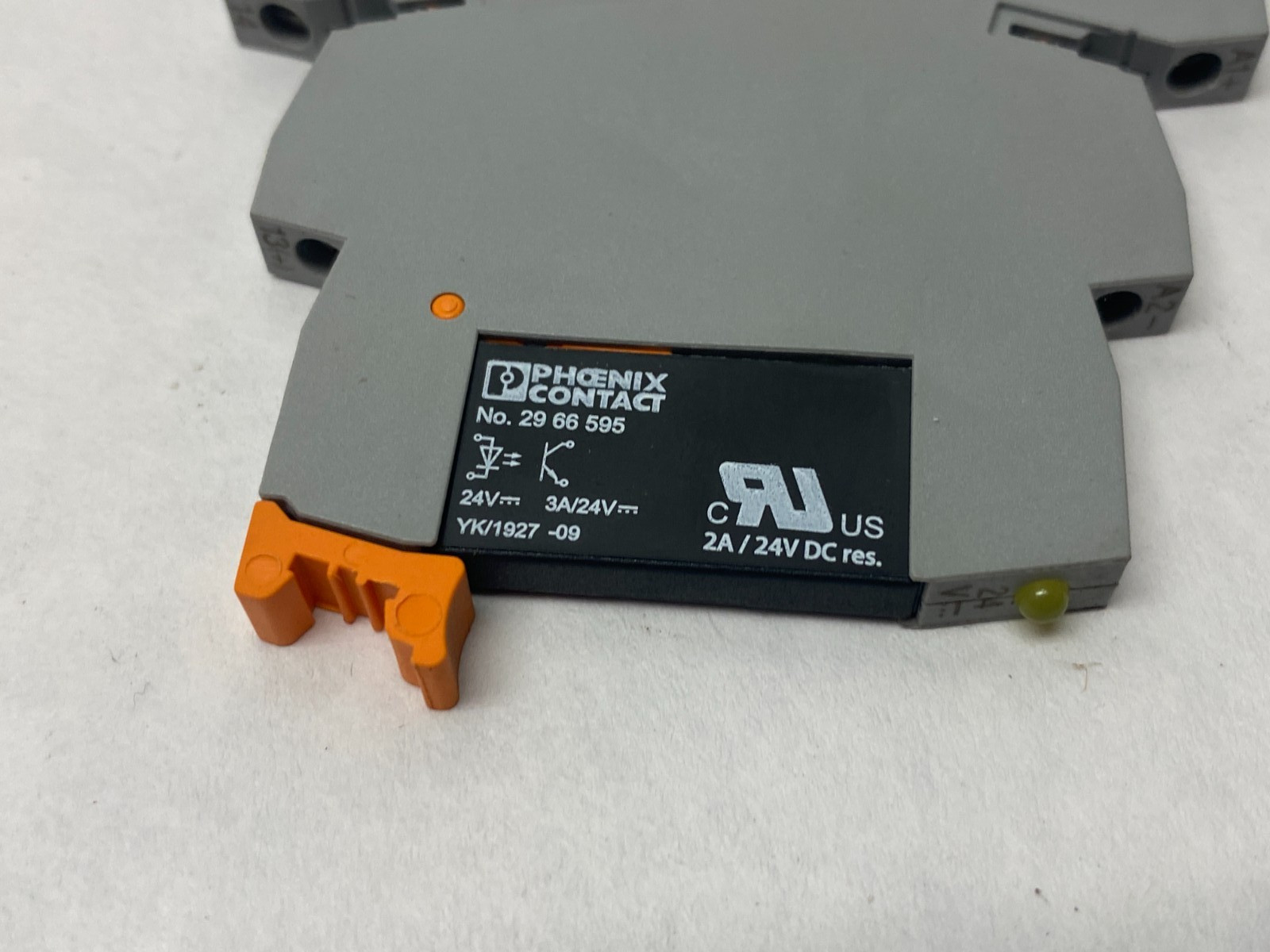 Phoenix Contact PLC-OSC- 24DC/ 24DC/ 2/C1D2 Optocoupler 5603260 w/ 2966595 Relay