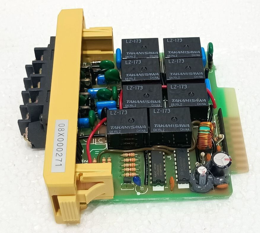 KOYO KOSTAC PROGRAMMABLE CONTROLLER E-01T-4157 RELAY OUTPUT NEW FAST SHIPPING