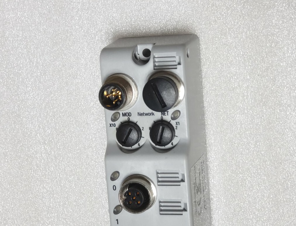 ALLEN BRADLEY 1732DIB8M12 Series A ARMORBLOCK DUAL PORT ENET/IP, NOB