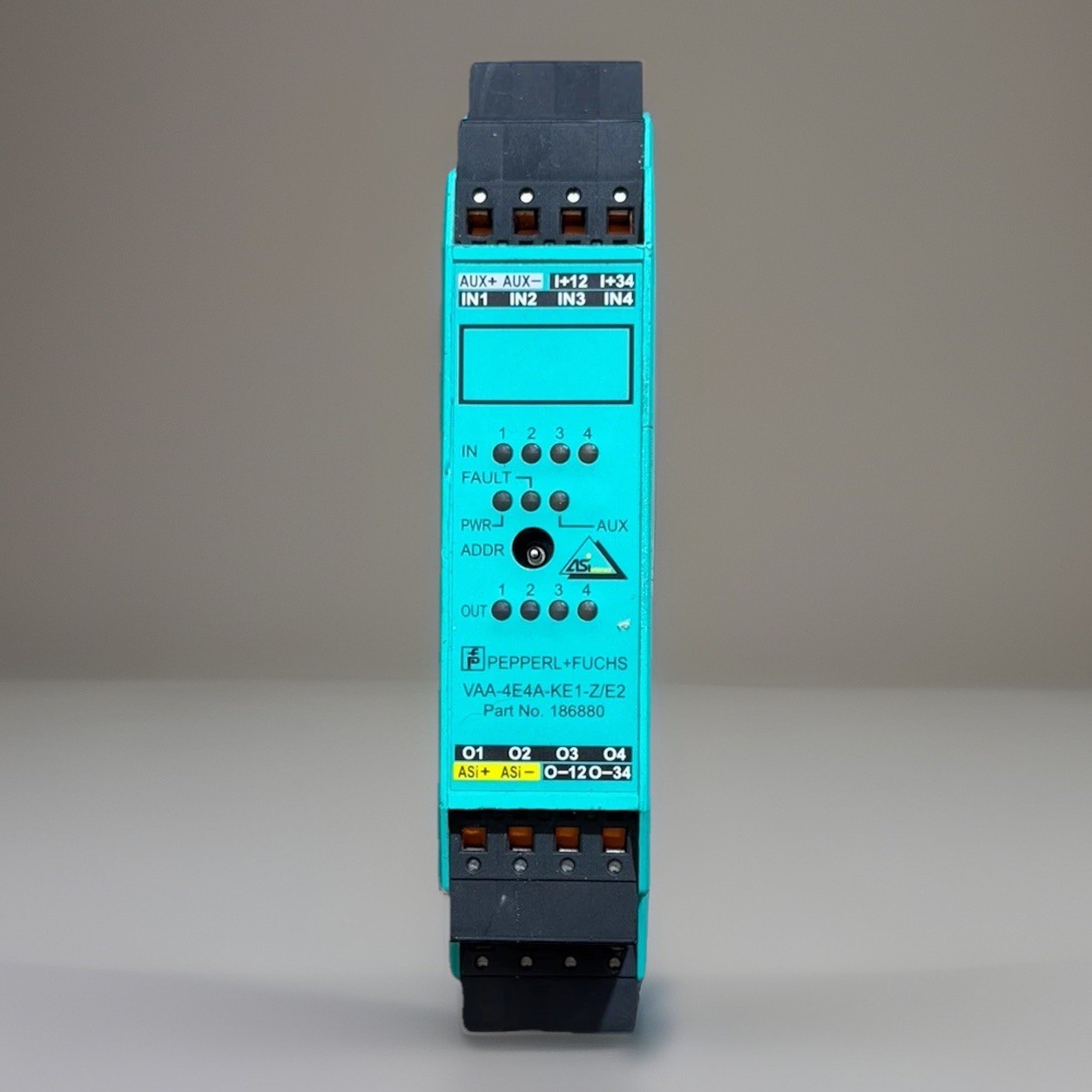 Pepperl+Fuchs VAA-4E4A-KE1-Z/E2 AS-Interface IO Module 186880 New Open Box