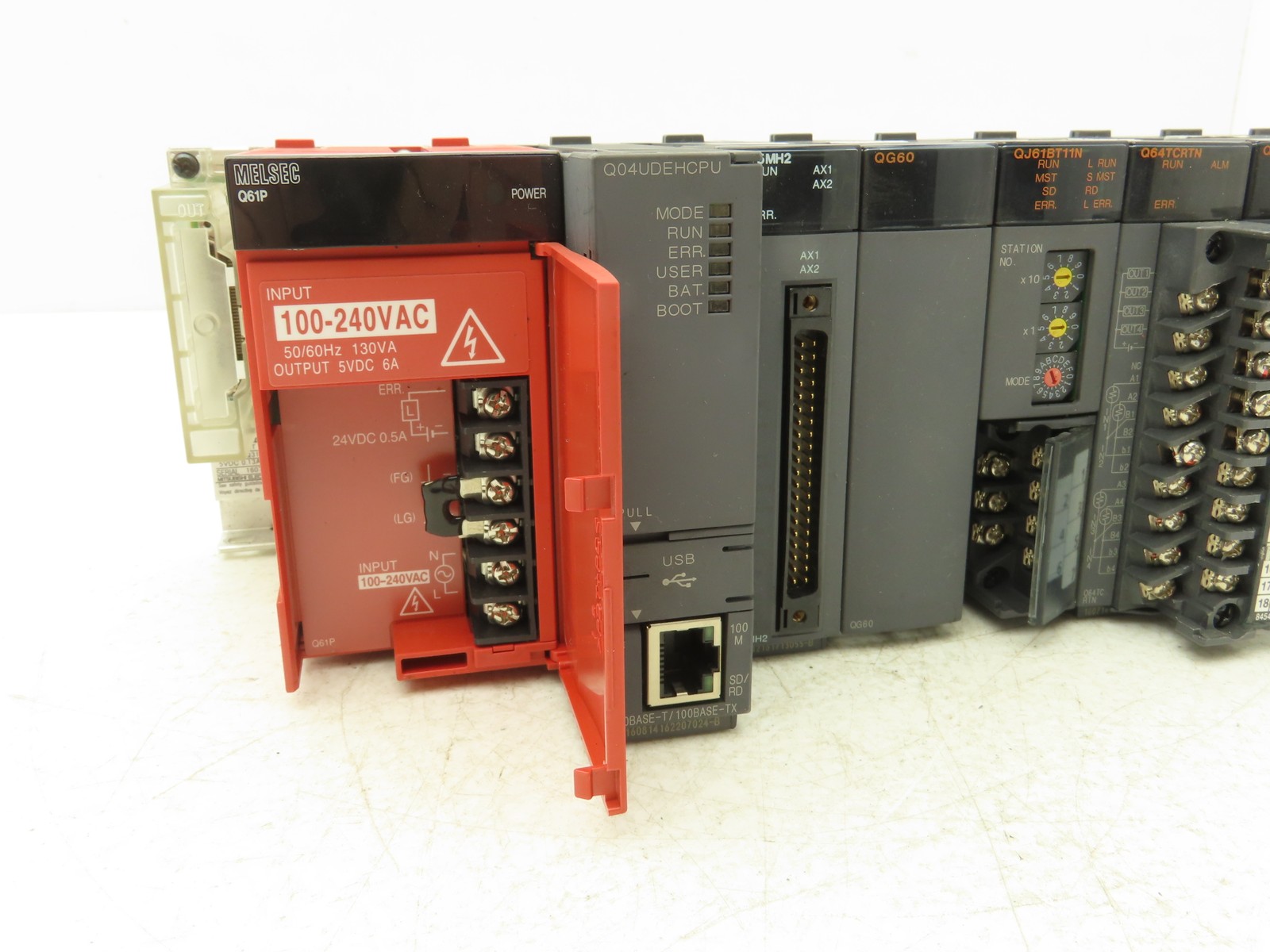 Mitsubishi Q04UDEHCPU Melsec PLC Backplane Rack Power Supply CPU 12 Slot Q312B