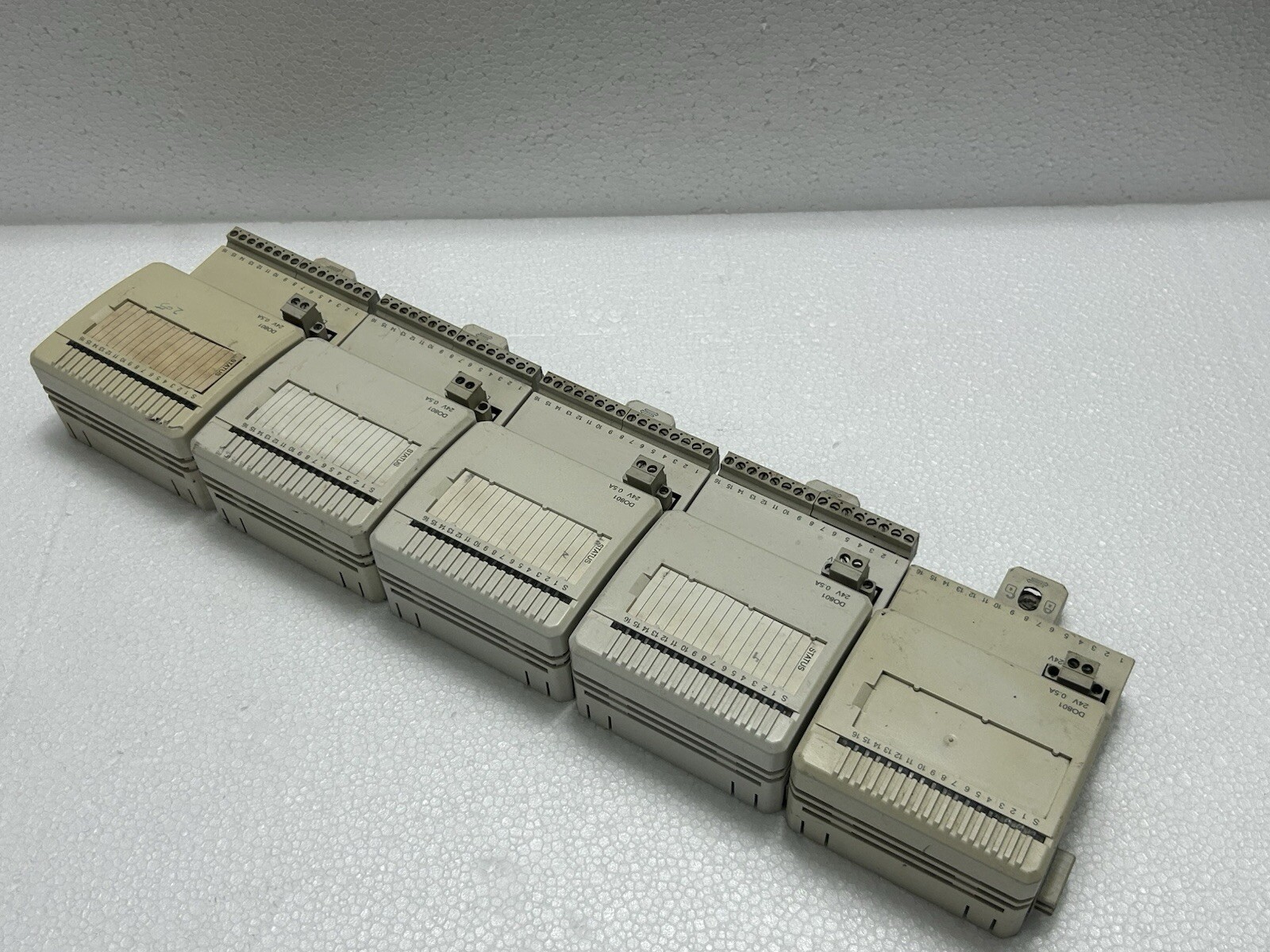 LOT OF 5PCS 3BSE020510R1 DO801 I/O OUTPUT MODULE DIGITAL 16 CHANNEL 0.5 AMP 24 V