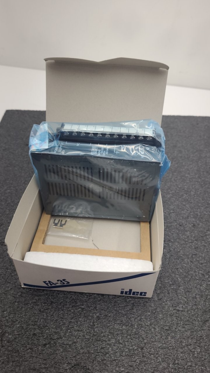 IDEC PF3S-PSA2 FA-3S Series PLC Power Supply Module 77930-T