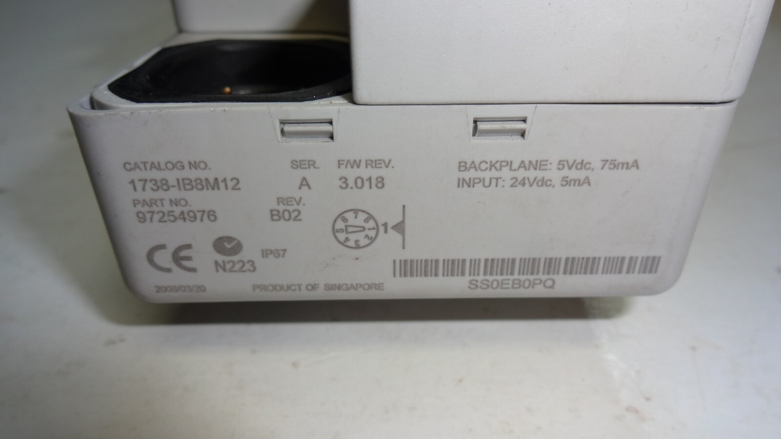 1738-IB8M12 ArmorPoint 8 Pt. Input Module Ser A F/W 3.018