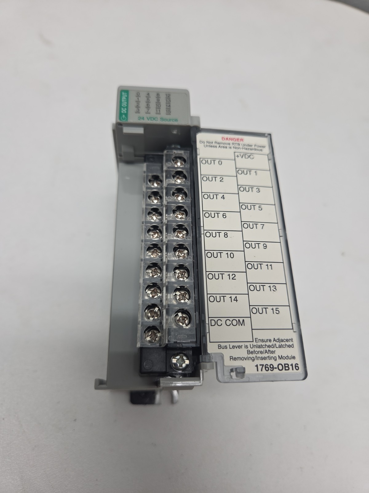 Allen Bradley 1769-OB16P 16 PT 24VDC Sourcing Output Module Ser B