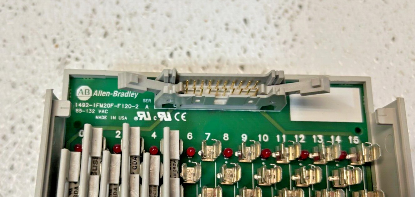 Allen-Bradley 1492-IFM20F-F120-2 SER A Digital Interface Module
