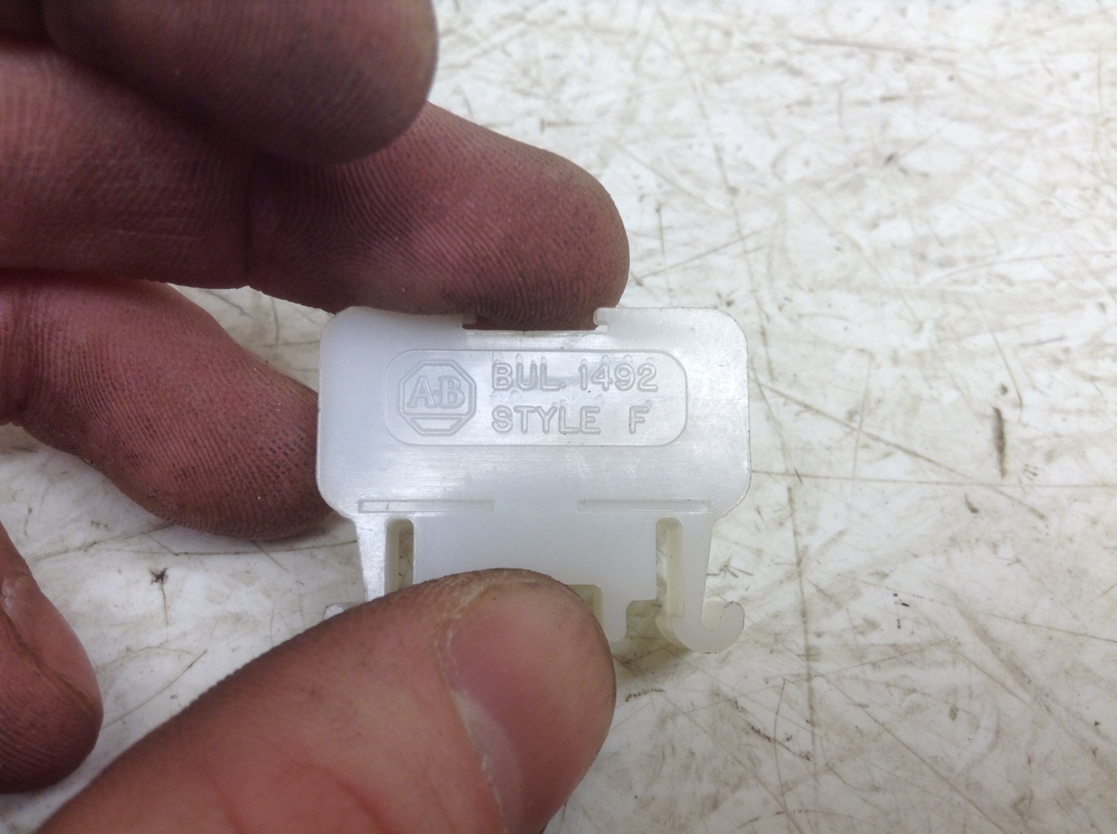 Allen Bradley 1492-F Clear White Wire Terminal Block 1492F Lot of 50