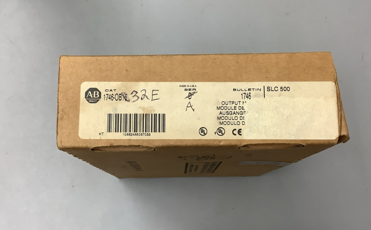 Allen Bradley 1746-OB32E Digital Output Module, SLC500, 24VDC (b201)