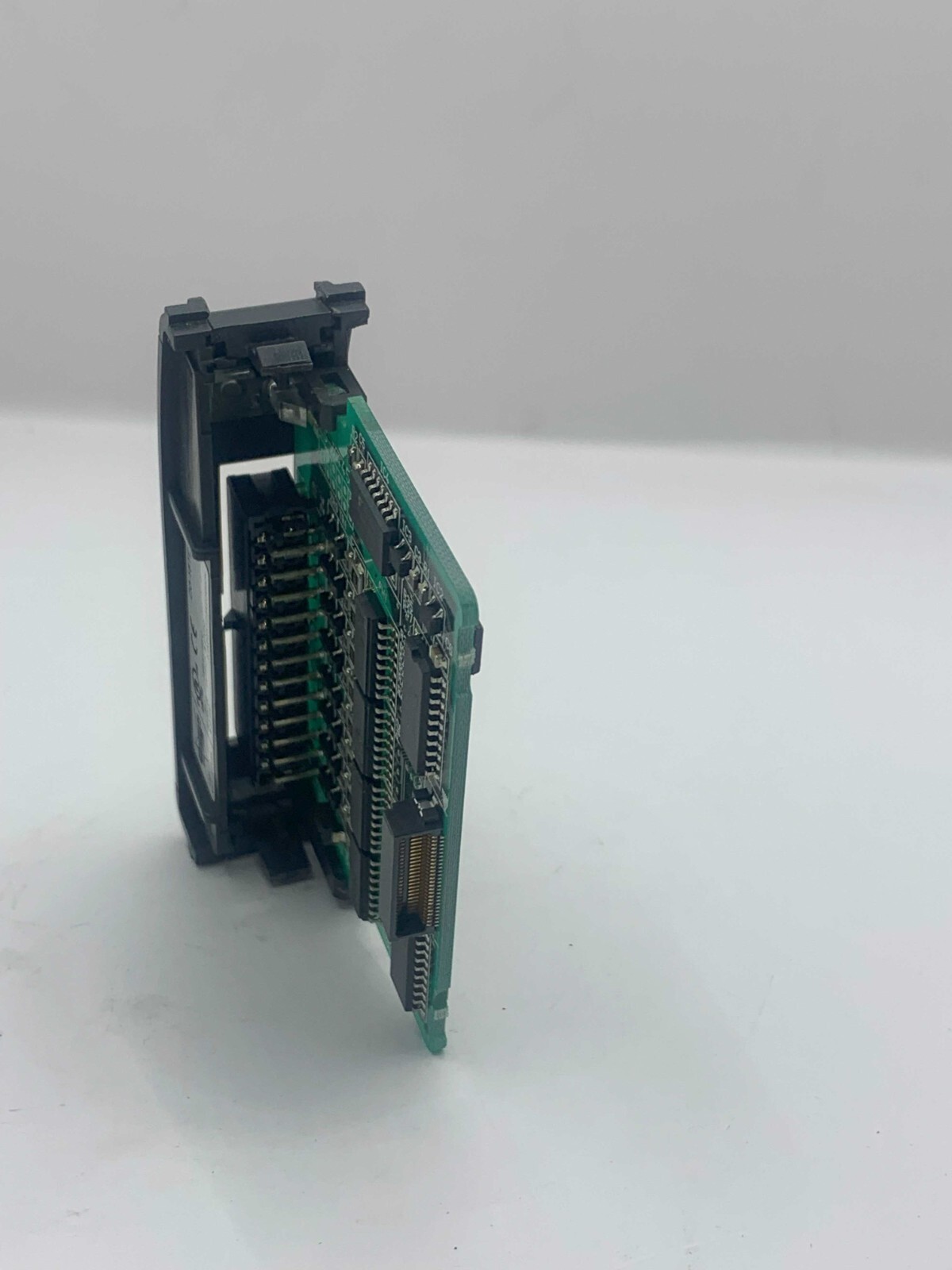 DirectLOGIC D0-16TD1 – DL05/06 discrete output module, 16-point, 6-24 VDC