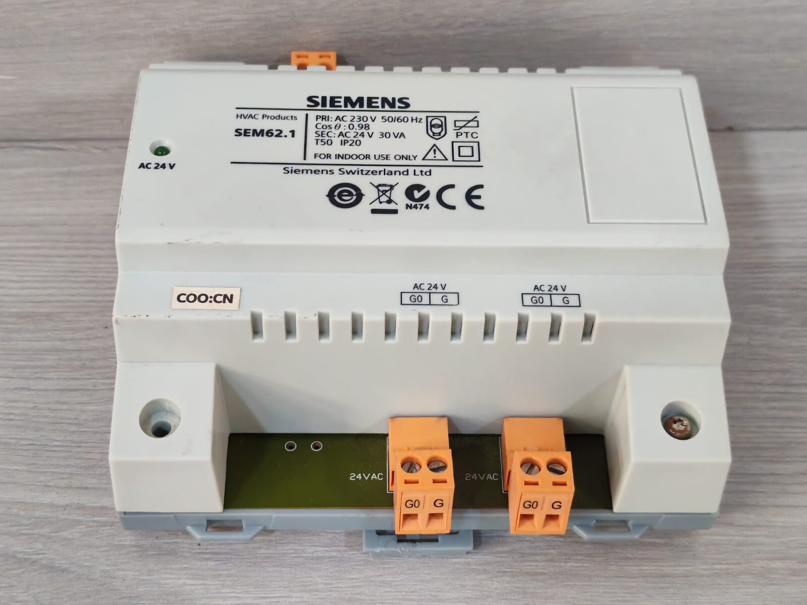 LOT 2 PCS. SEM62.1 SIEMENS AC 230V 50/60Hz HVAC TRANSFORMER