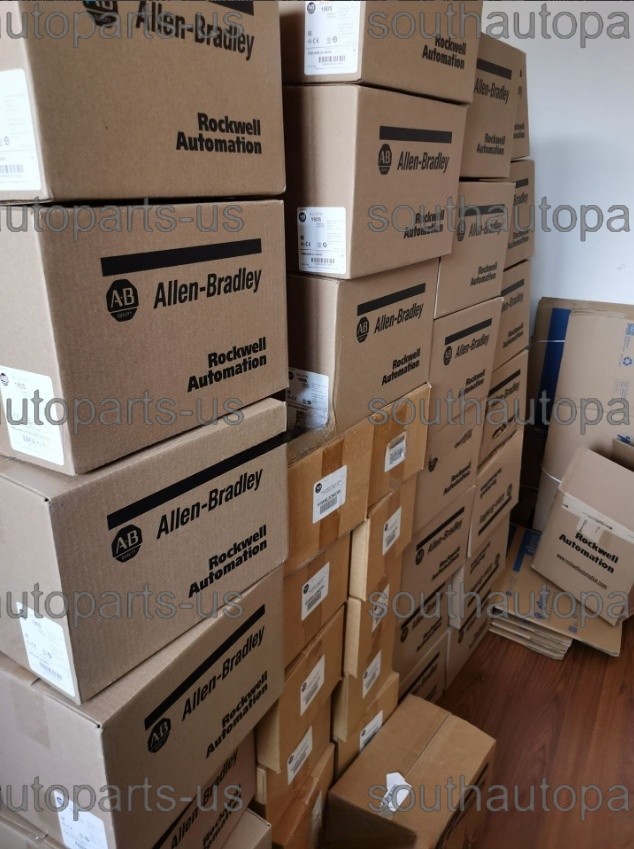New Factory Sealed 1769-OF8C CompactLogix 8 Pt A/O Current Module AB
