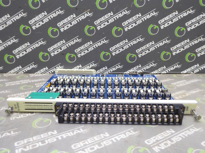 USED Control Technology Inc. 901C-2599 Simatic 505 32 Point AC Output Module