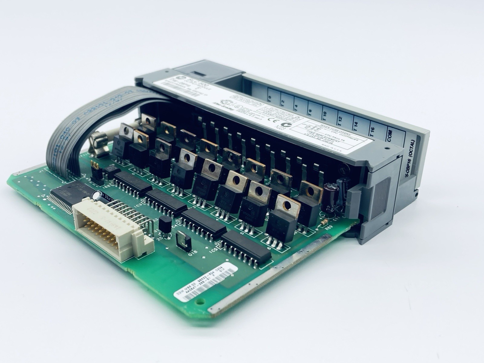 ALLEN BRADLEY 1746-OBP16 Digital Output Module SLC500 ser. C 1746-0BP16