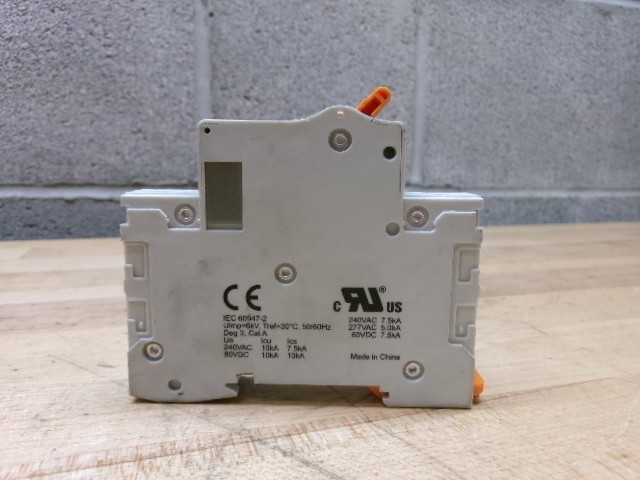Phoenix Contact TMC 71B 15A | Thermomagnetic device DIN rail: 35 mm