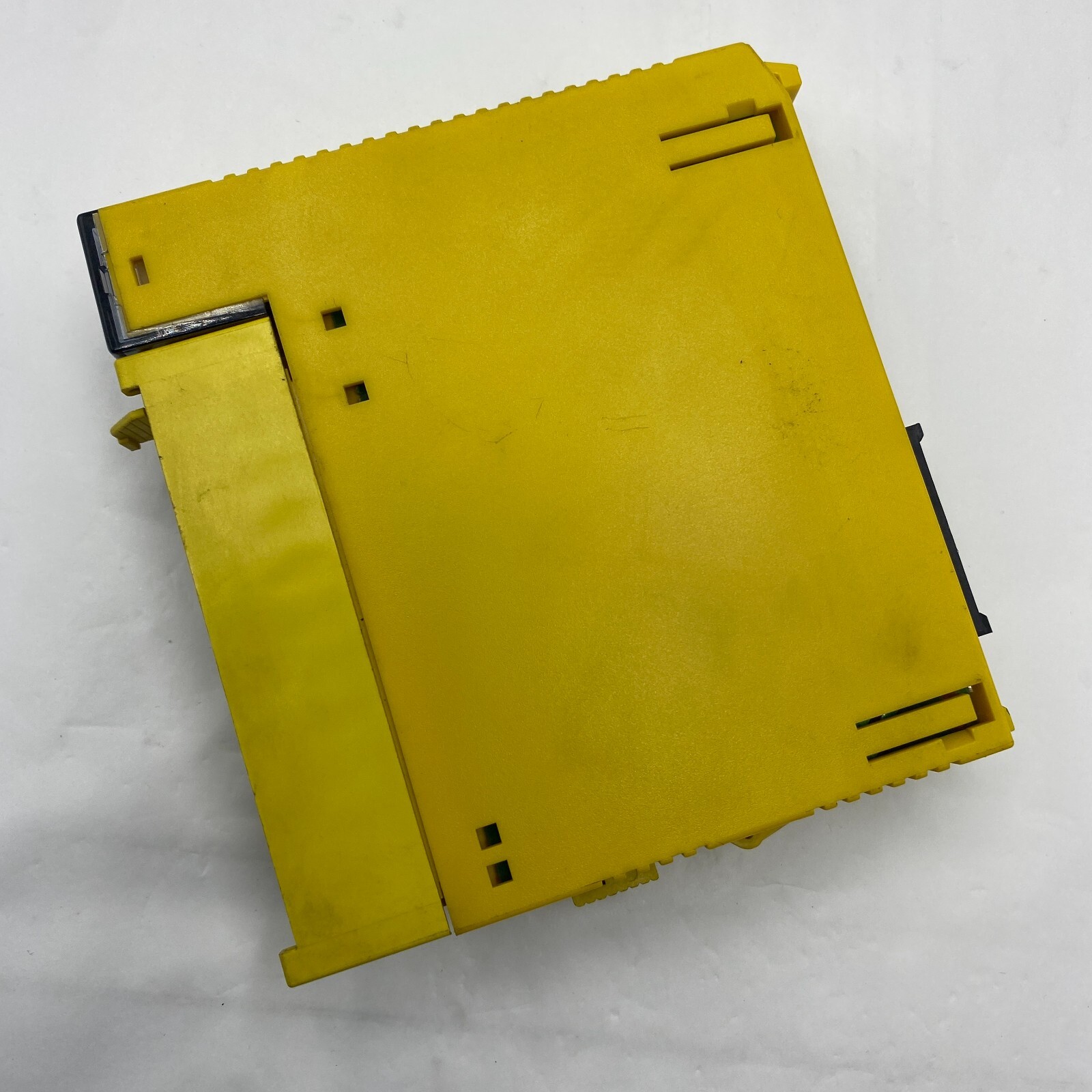Fanuc A03B-0807-C104 I/O Input Module – Type AID16D – 16 Points ✅