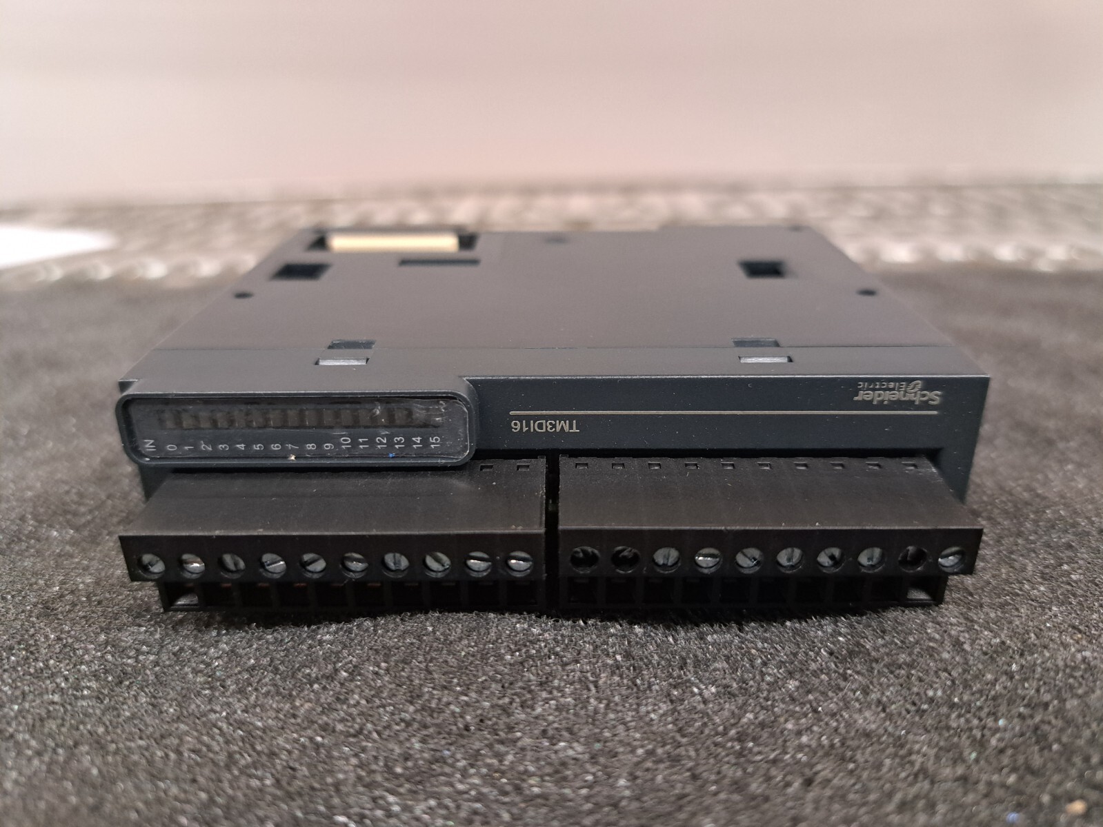 New, Schneider Electric, TM3DI16, DISCRETE INPUT MODULE, MODICON T
