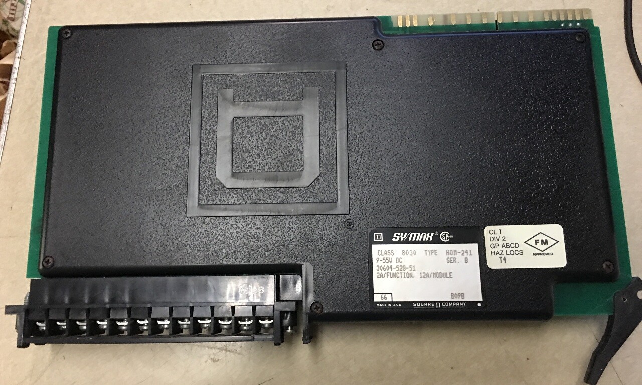 Square D Sy/Max Output Module HOM-241 Series B