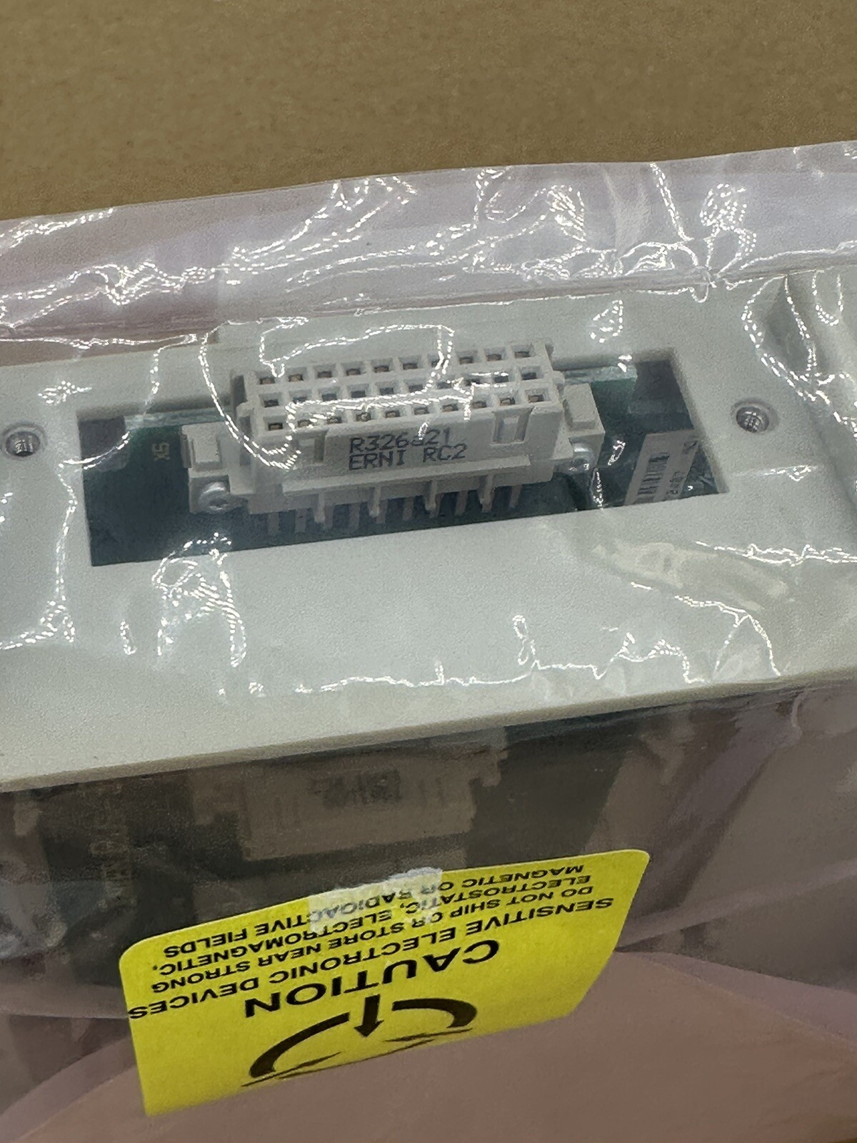 BOSCH INDRAMAT RMB12.2-04 Decentral I/O RECO 4Slot BUS Module R911278844 NEW OEM