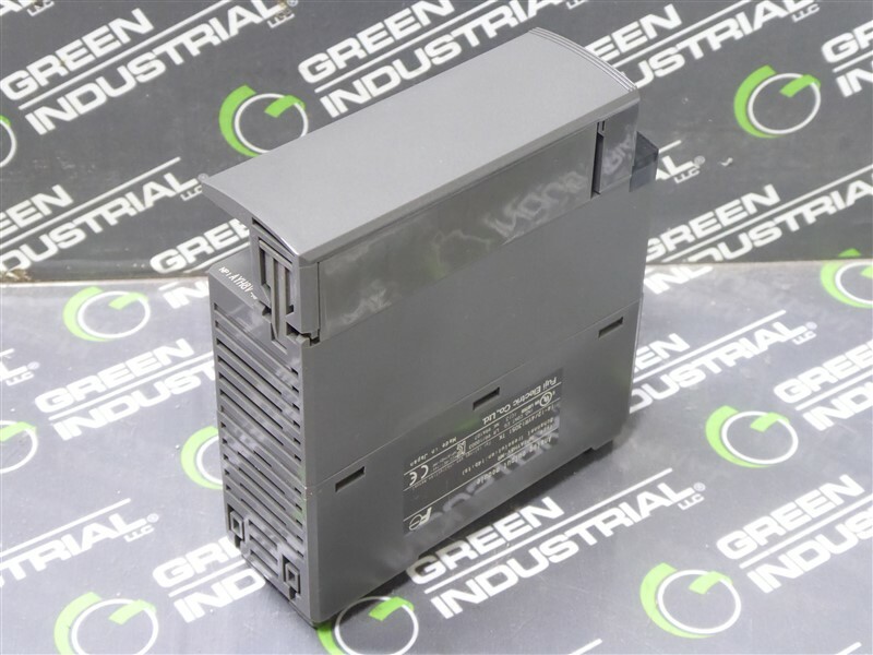 USED Fuji Electric NP1AYH8V-MR MICREX-SX Analog Output Module