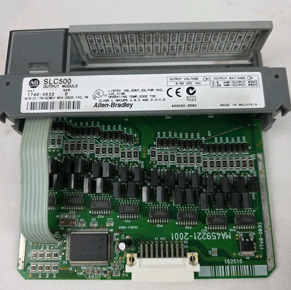 ALLEN BRADLEY 1746-OB32 SER D SLC500 Output Module USED QTY QTY