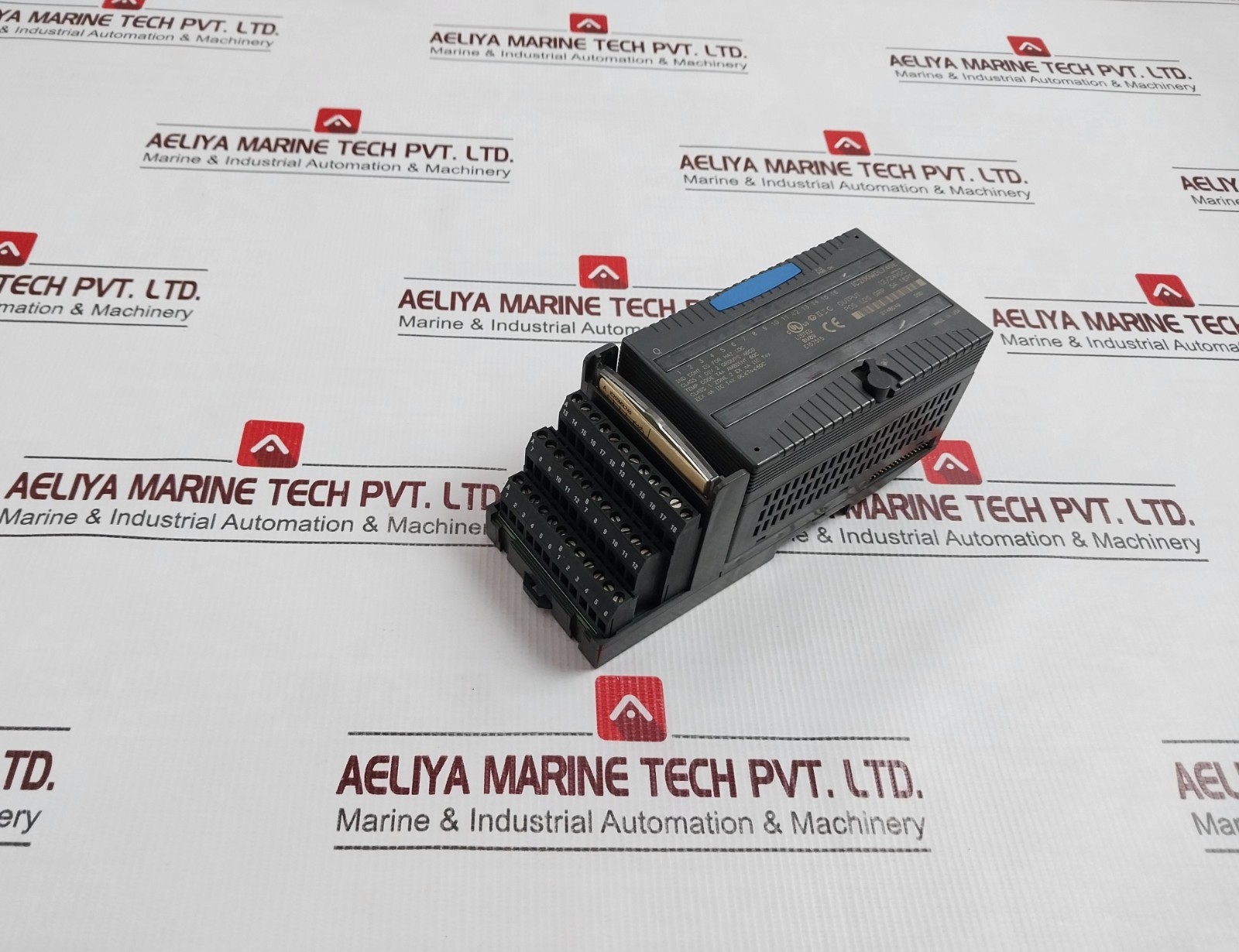GE FANUC IC200MDL740E Output Module 12/24VDC-0.5A-16PT