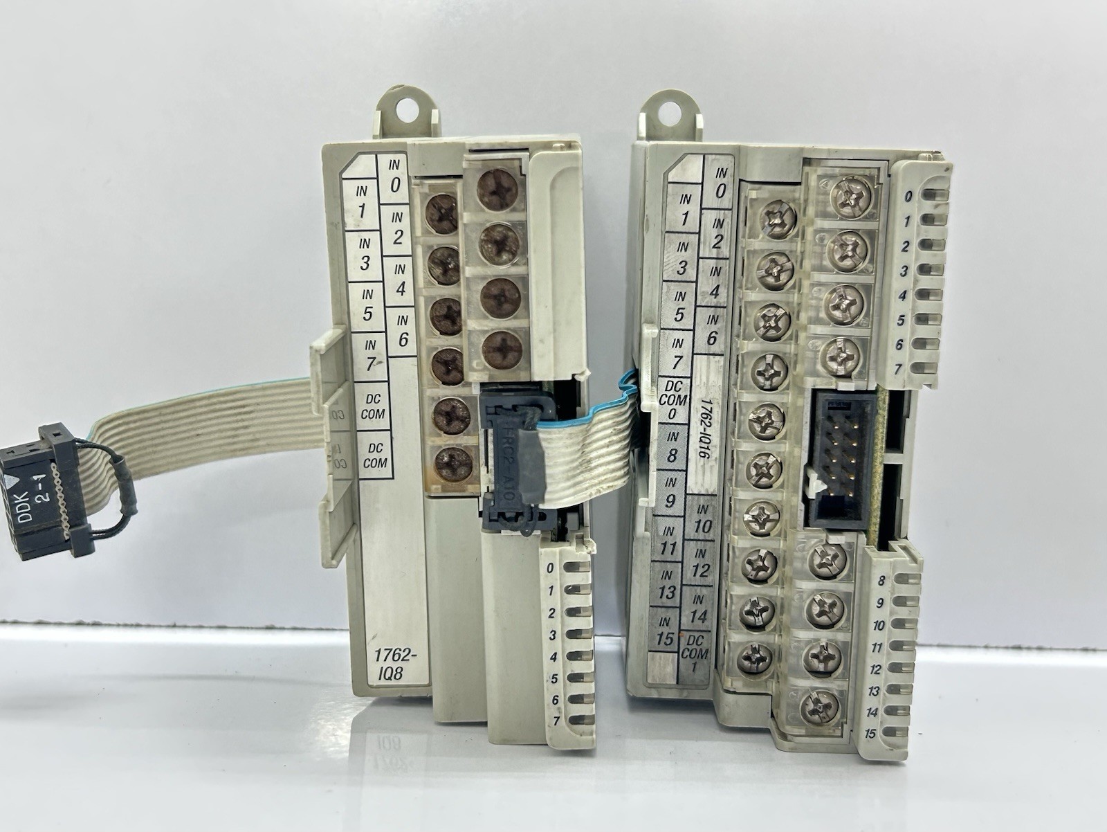 LOT OF 2PCS ALLEN BRADLEY 1762-IQ16 SER-A& 1762-IQ8 SER -A