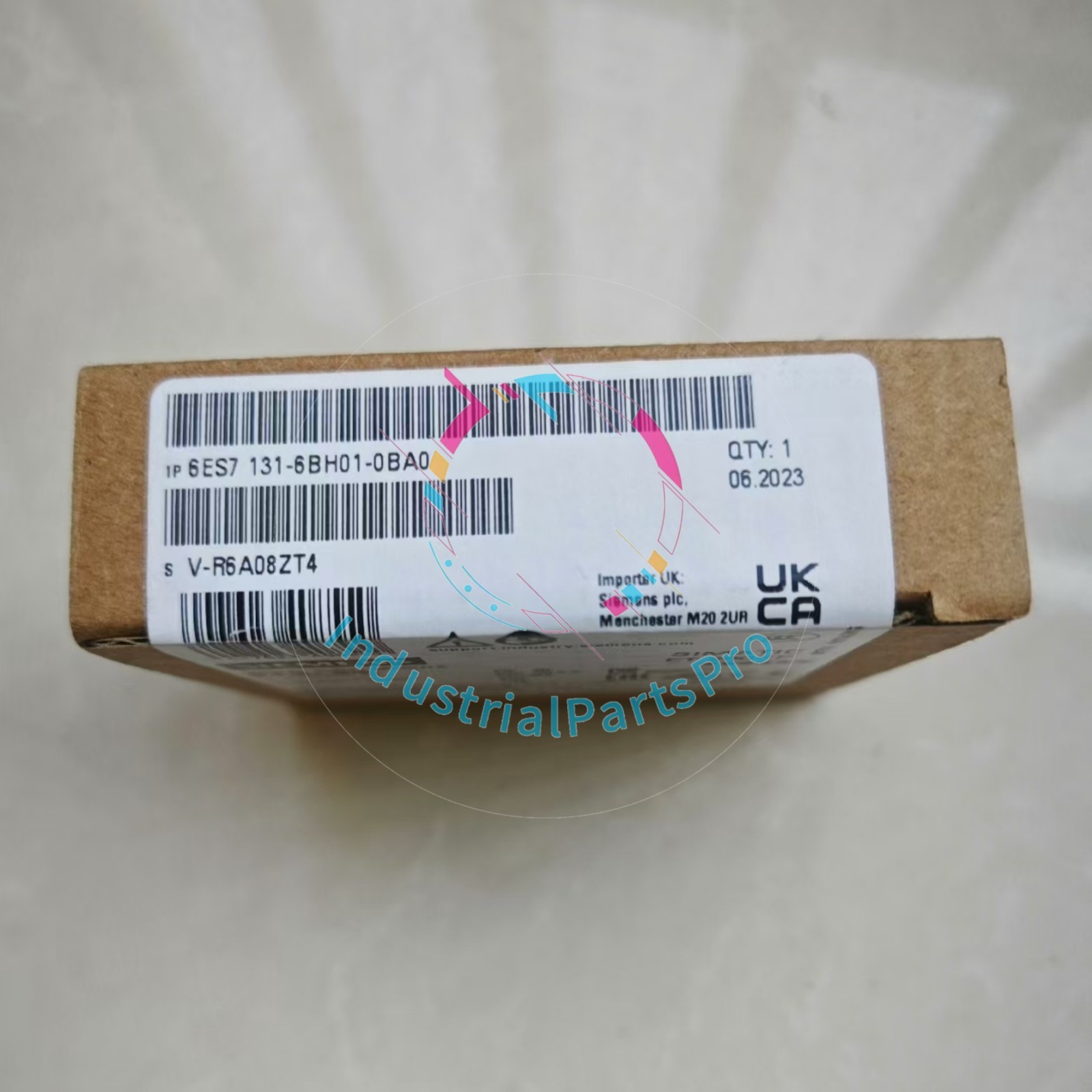 1PCS SIEMENS 6ES7132-6BH01-0BA0 New in box PLC Module 6ES7 132-6BH01-0BA0