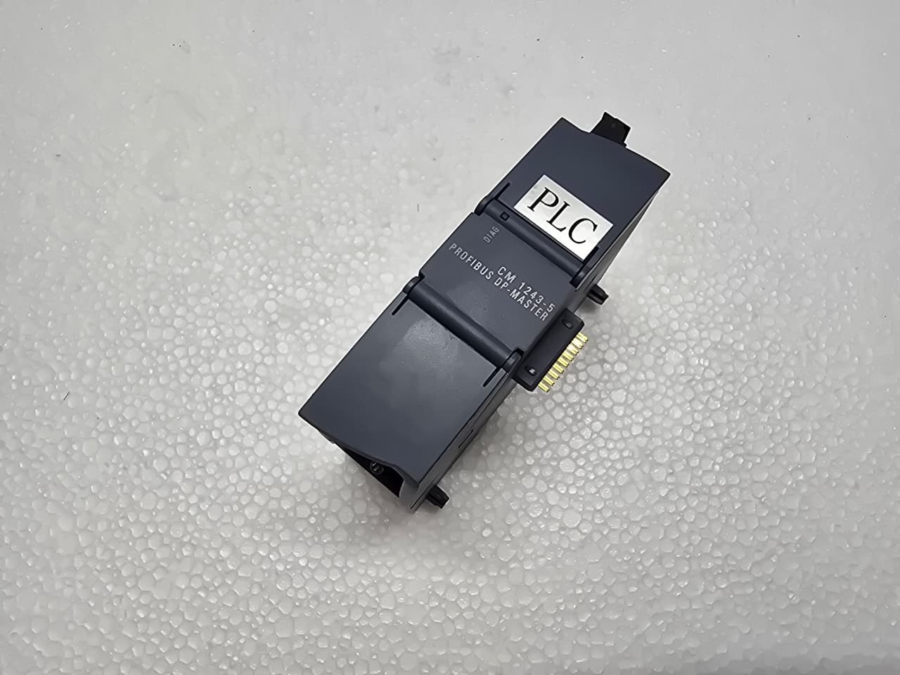 6GK7243-5DX30-0XE0 SIMATIC S7-1200 CM 1243-5 Communication Module.
