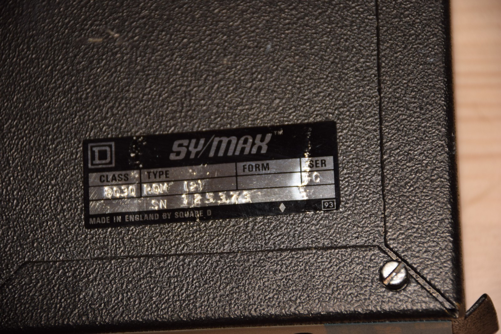Square D Sy/Max Analog Output Module 8030 ROM-121 Ser B