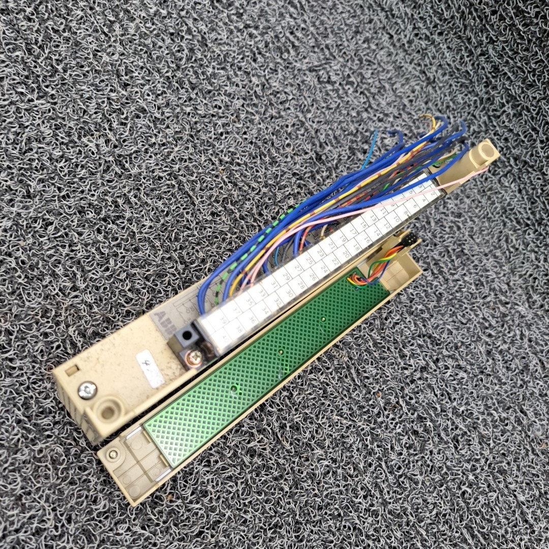 ABB. Style, 07 EB 62 RI. Binary Input Module Procontic T200