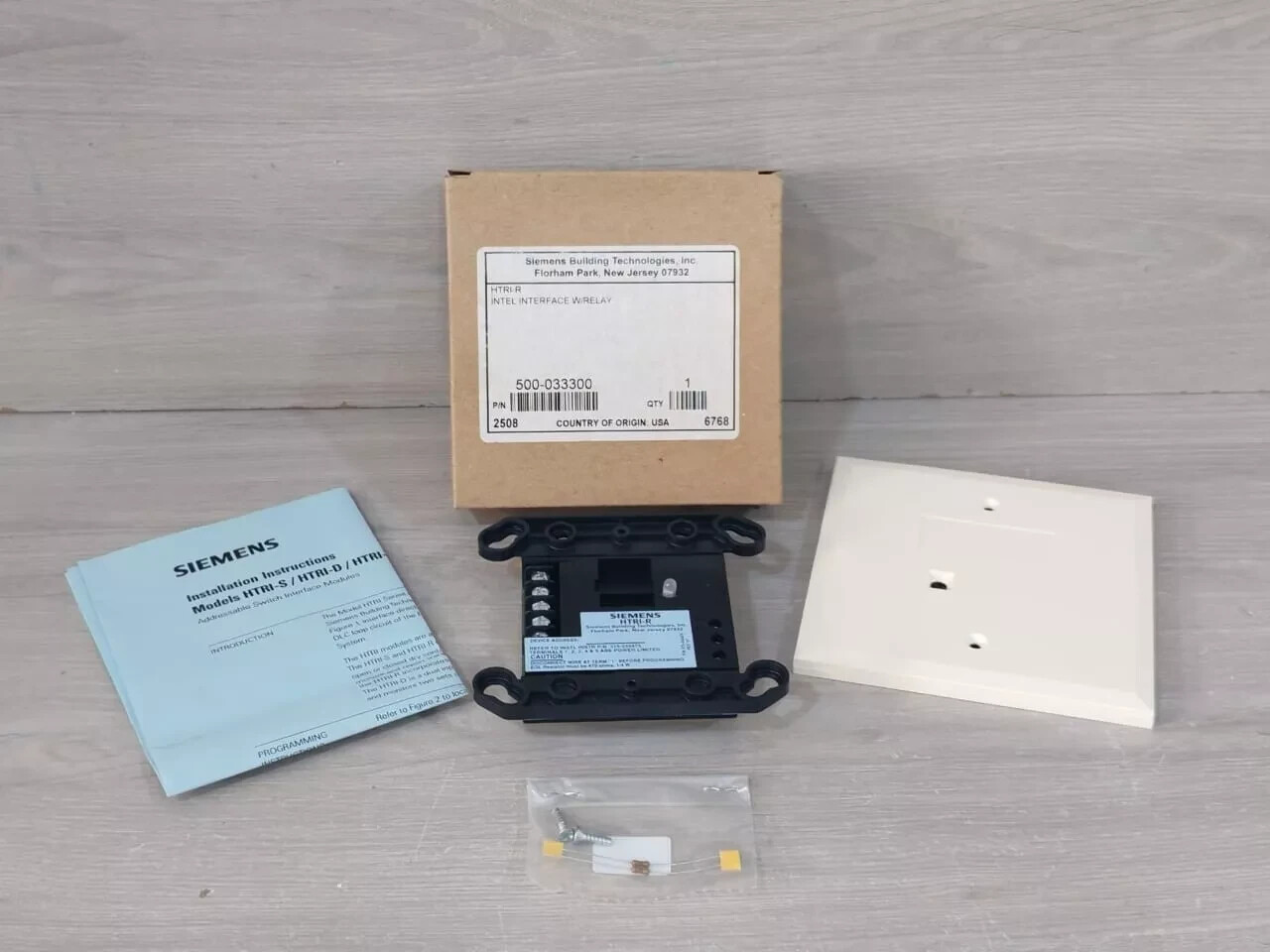 1 LOT 2PCS. SIEMENS HTRI-R 500-033300 INTEL INTERFACE MODULE -RELAY 575-049478