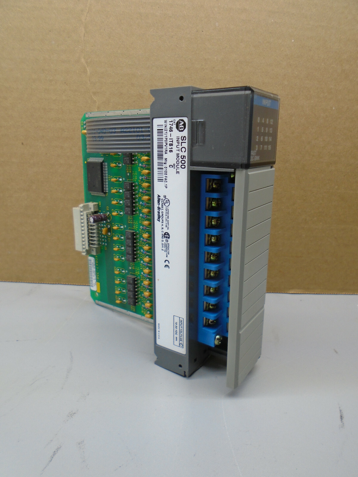 1746-ITB16 /C Allen Bradley SLC 500 Fast DC Sink Input Module 1746ITB16 W203