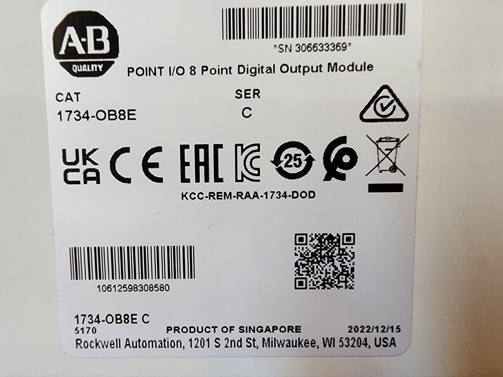 Allen-Bradley 1734-OB8E AB SerC I/O 8-Point Output Module 1734OB8E New Sealed TX