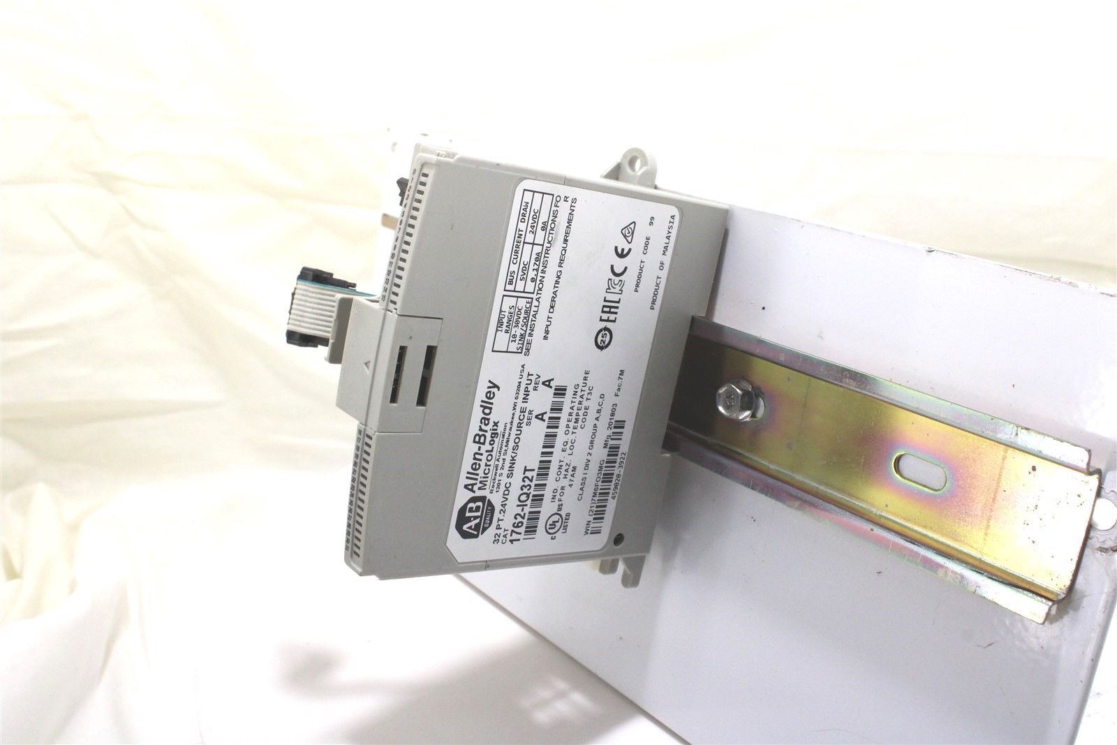 Allen-Bradley 1762-IQ32T MicroLogix Input Module | 32-Pt | 24V DC | Sink/Source