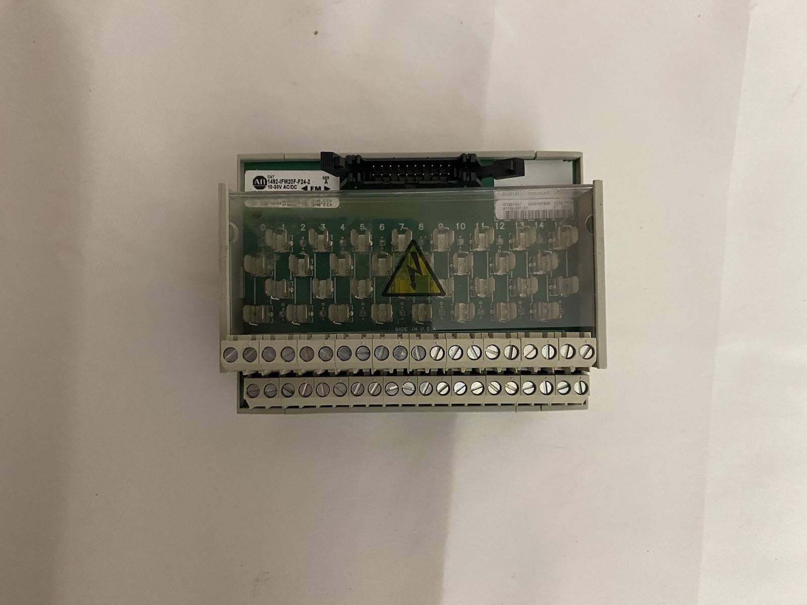 Allen Bradley 1492-IFM20F-F24-2 Ser A 20-Pt Fusible Digital IFM 10-30V AC/DC