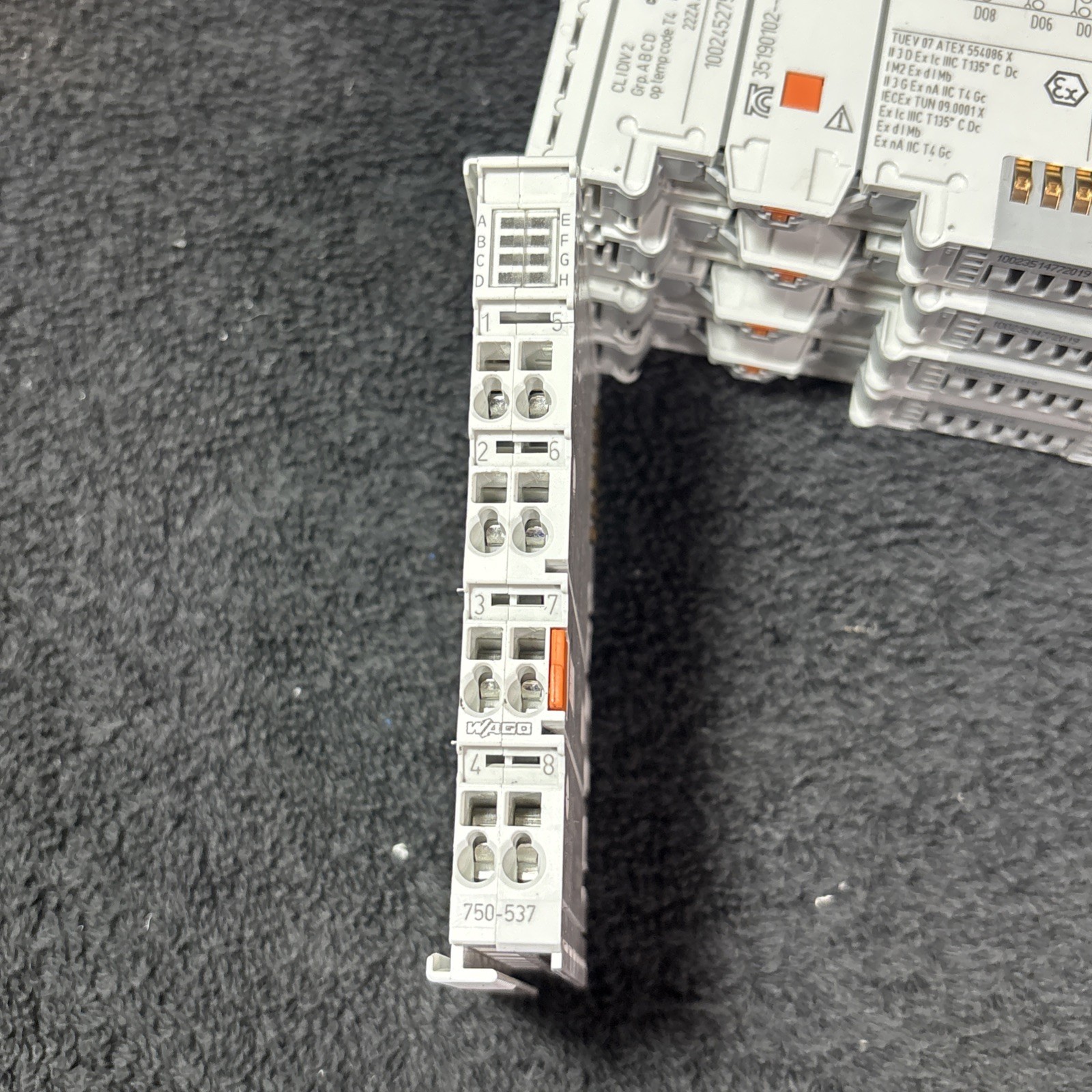 WAGO 750-537/040-000 8-channel digital output; 24 VDC